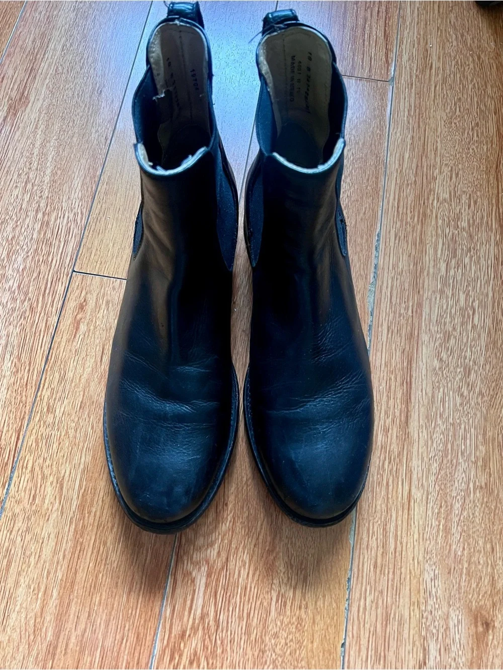 Frye Classic Black leather Chelsea Boots 10